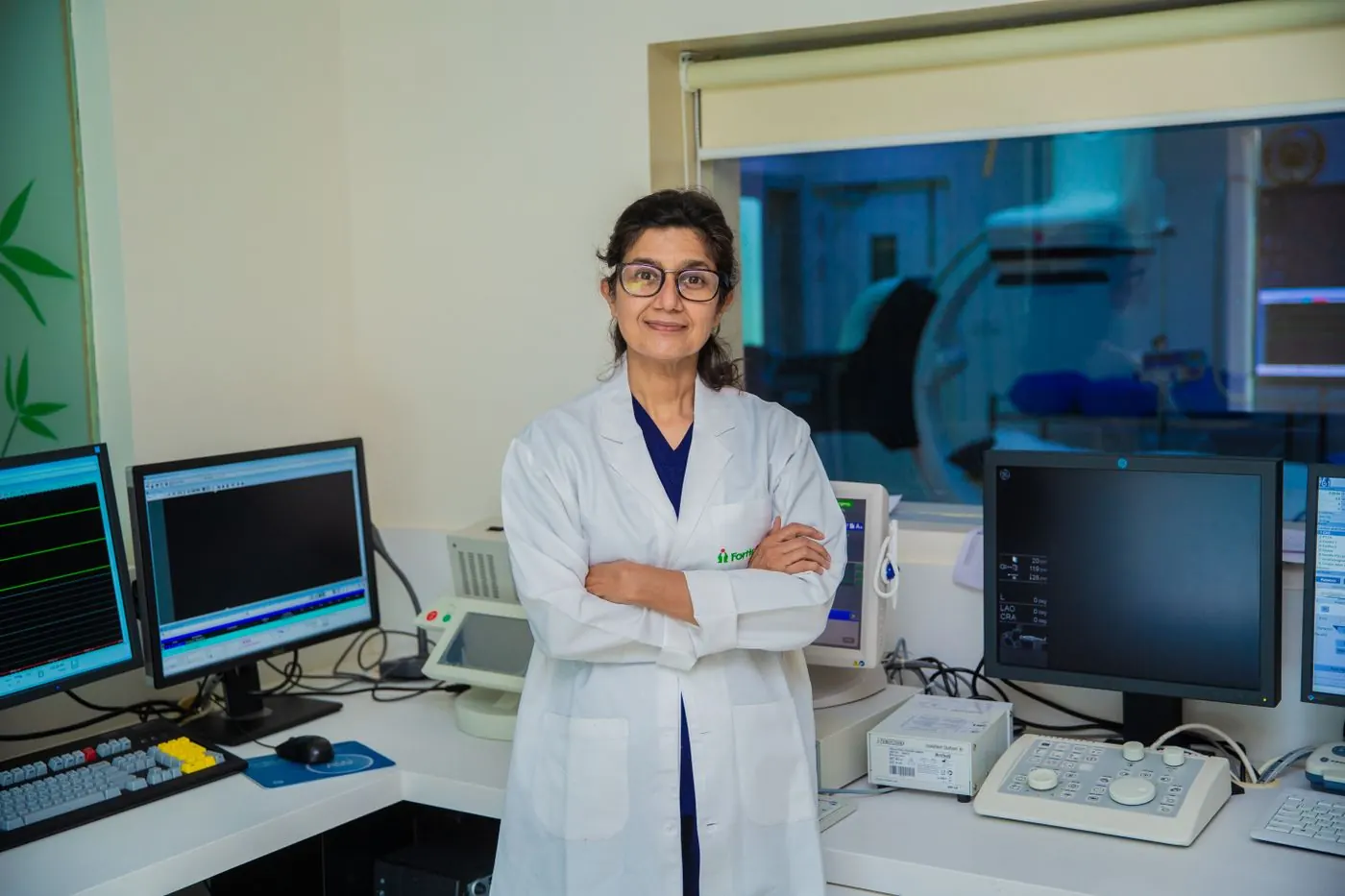 A doctor standing in a lab
